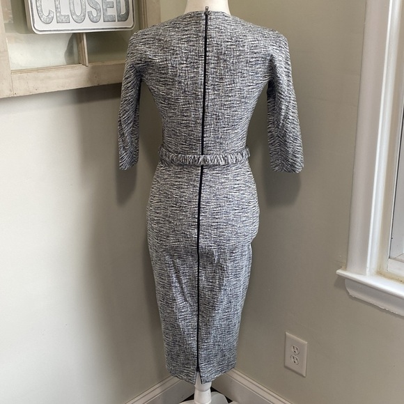 Victoria Beckham Space Dyed Black White Cotton-Blended Belted Sheath Dress - Picture 6 of 16